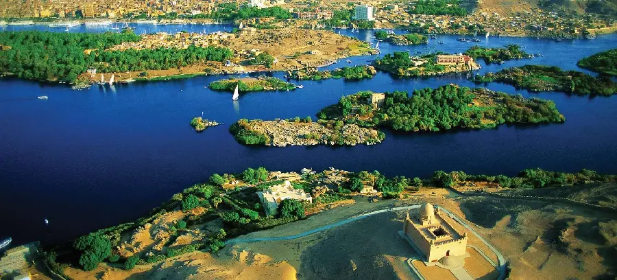 The most beautiful Nile wallpaper from above for laptops and computers