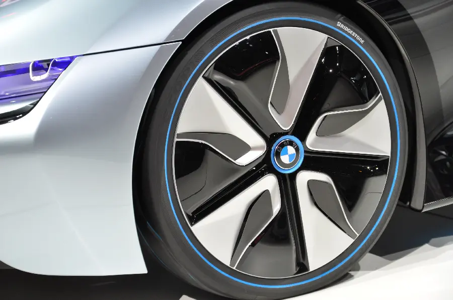 Impressive photo of BMW luxury car tire rims