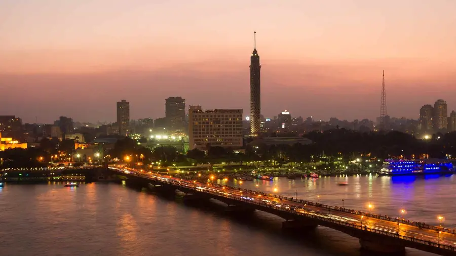 Amazing Wallpaper From the shining banks of the Nile River in Egypt 