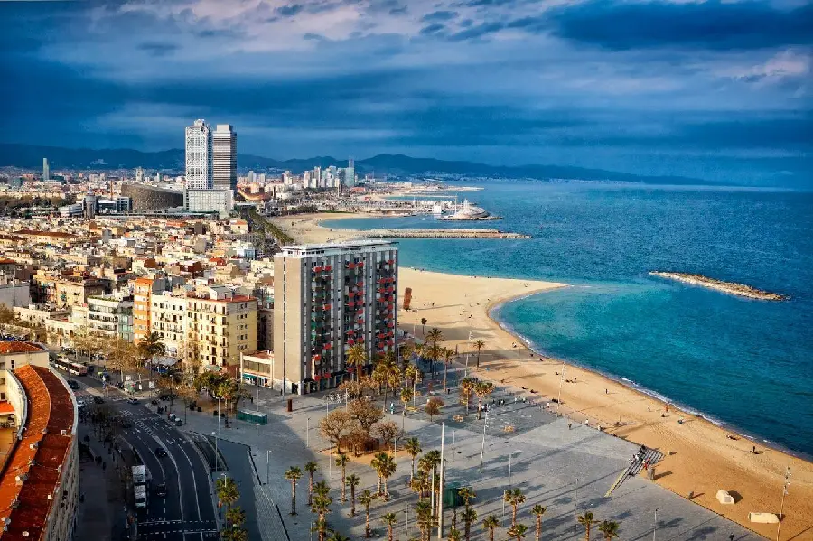 Awesome wallpaper of hotels and places to visit in Barcelona in top quality