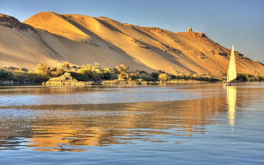 Full HD image of the great Nile River, one of the natural wonders of Africa 