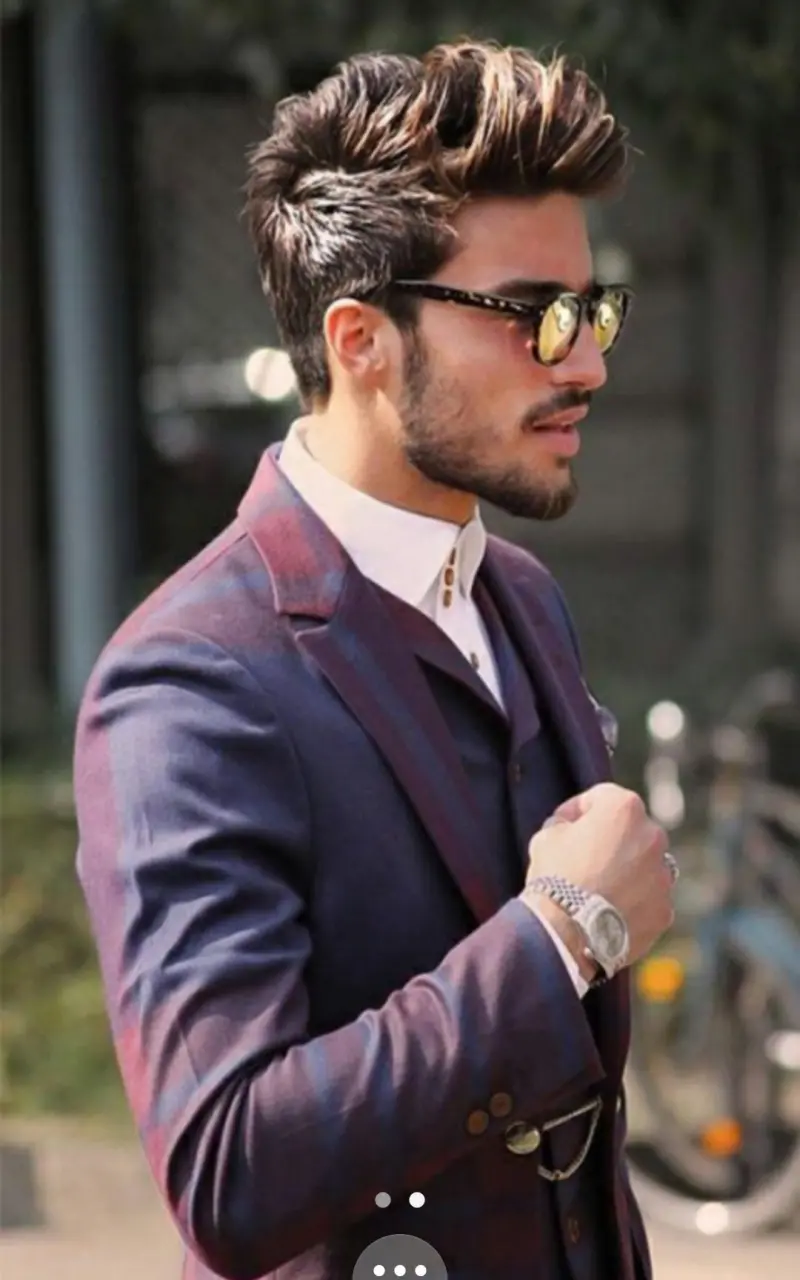 The latest HD quality suit mannequin advertising photo 