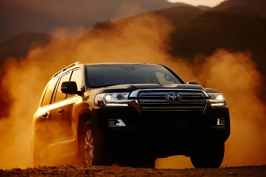 Luxury photo of Toyota Land Cruiser SUV