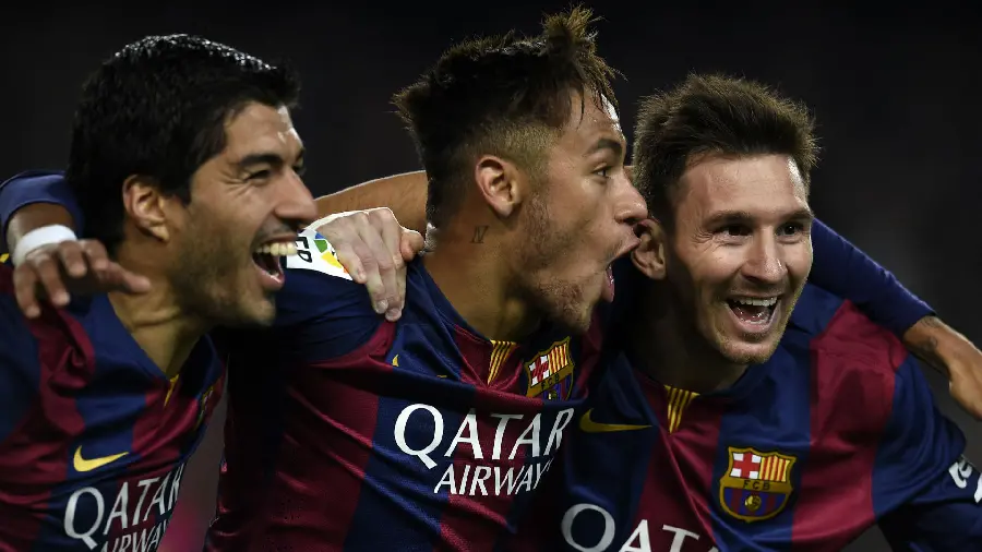 Beautiful profile of Messi and his Barcelona teammates