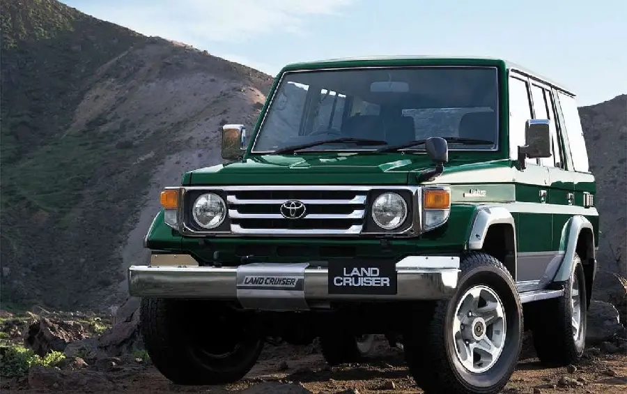 Download photo for wallpaper of green Toyota car