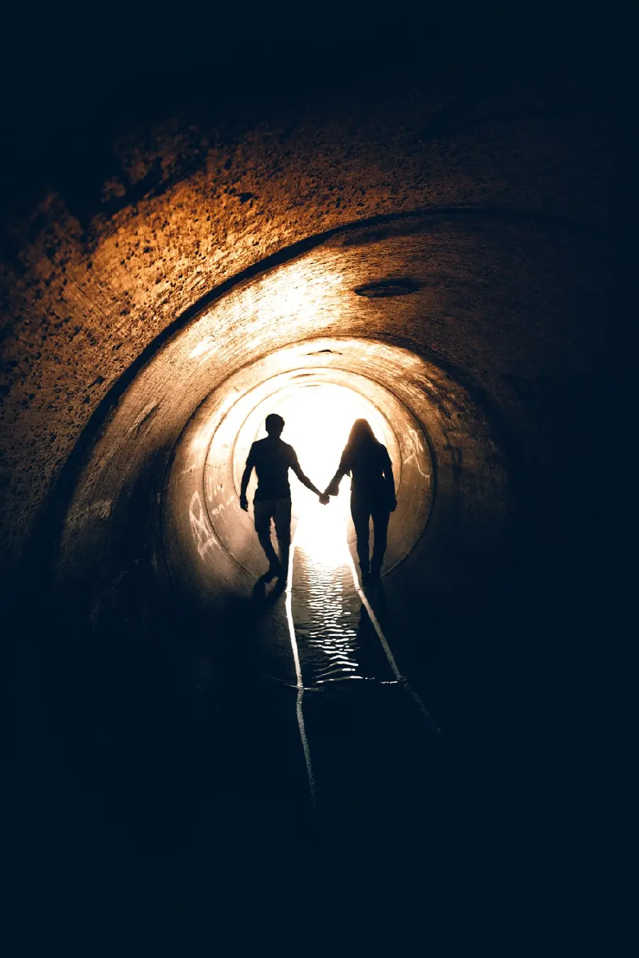 The most viewed romantic image of the path to the light from the back view