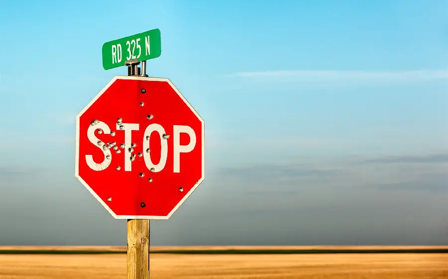 Download stock photo of an octagonal stop sign in high quality