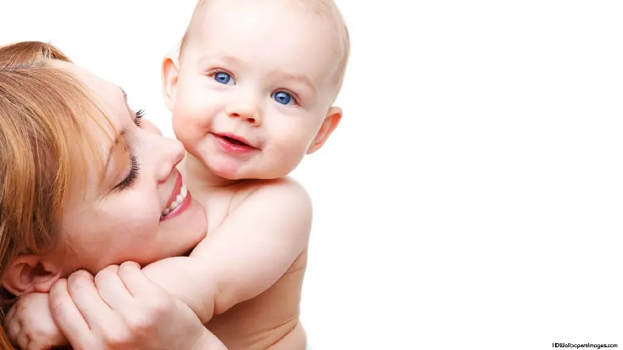 The most beautiful background of a cute mother and baby for Windows 11