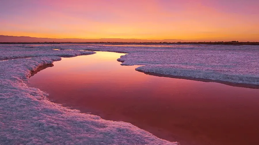  Stock images of the incredible landscape of red lakes in nature at sunset