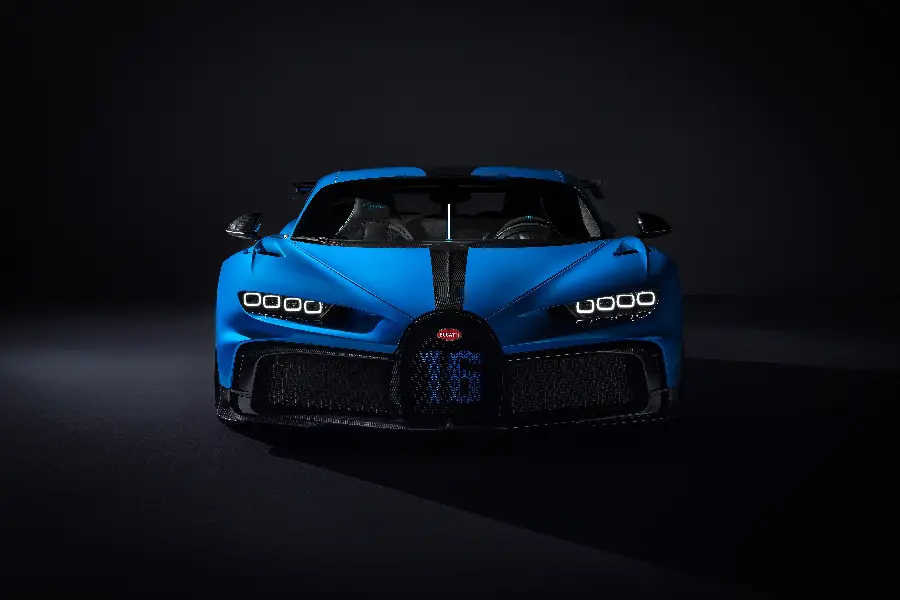 Photo of the latest Bugatti Chiron car model in high quality