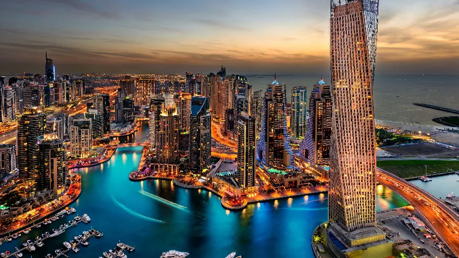 A gorgeous high-quality background of a city in the middle of a blue expanse suitable for laptops