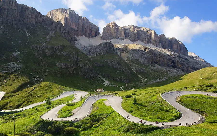  Images of untouched and green nature and street views Chalus in the North