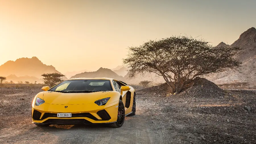 Download the best yellow Lamborghini phone wallpaper with excellent quality 