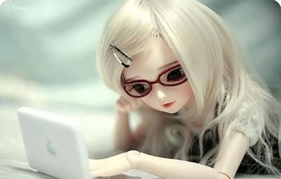 Lovely picture of a girl doll studying in 4K quality