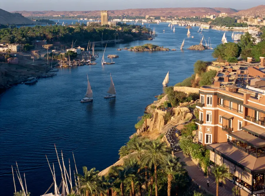 High-quality image of beautiful residential areas around the Nile River 4K 