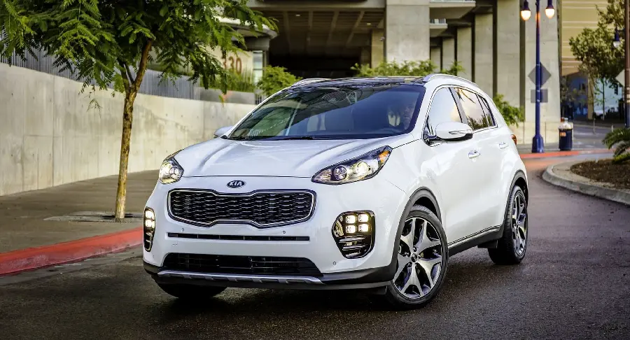The most mysterious Kia Sportage desktop background in white
