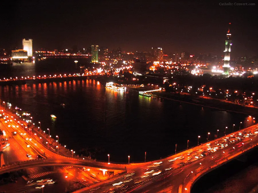 Glorious laptop background of the great city on the Nile at night