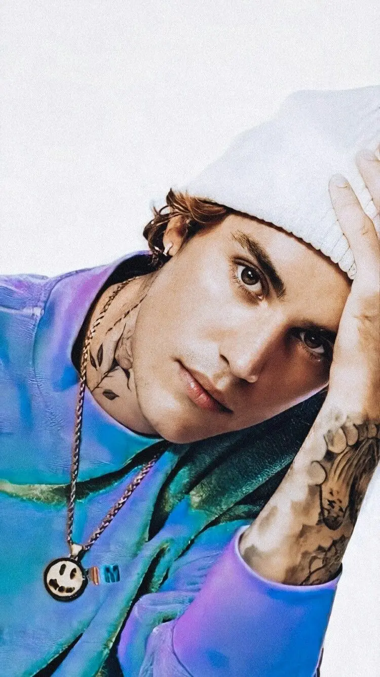 Stylish Justin Bieber Profile Photo