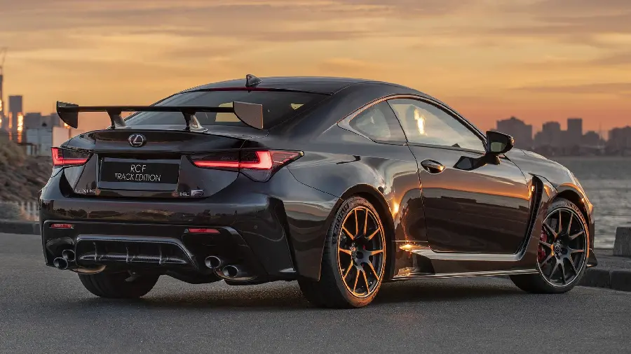 Modern vector of the right view of the black Lexus RC F