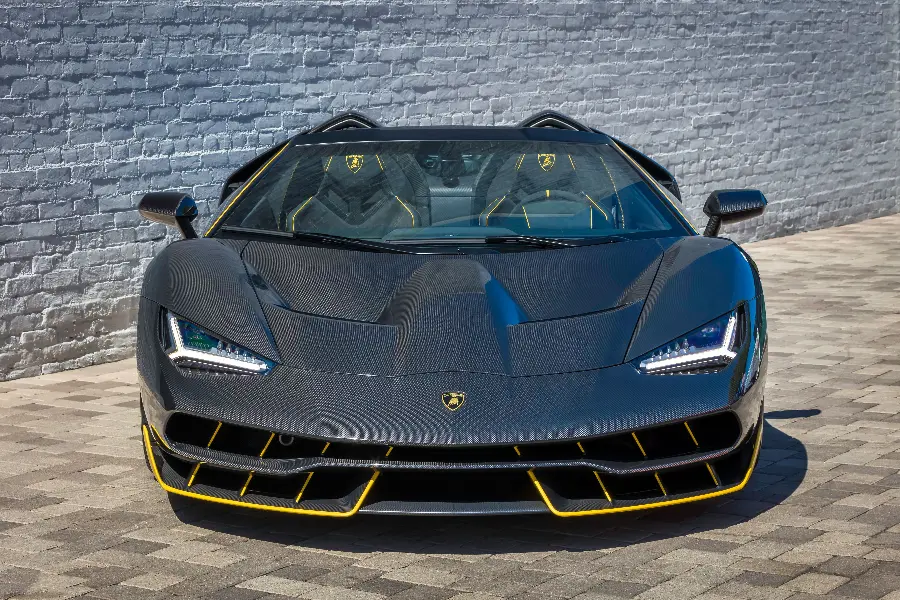 Spectacular View of a Black Sporty Lamborghini for Instagram 2022