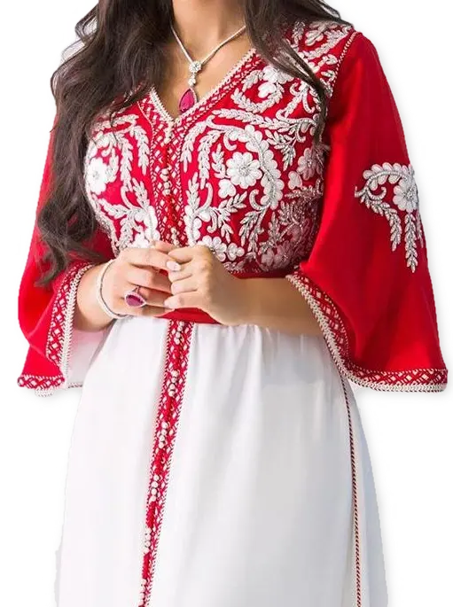 Photo of women's traditional clothing in Morocco in red and white