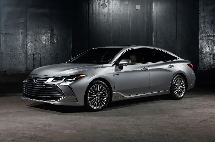 Latest Toyota Camry Photo
