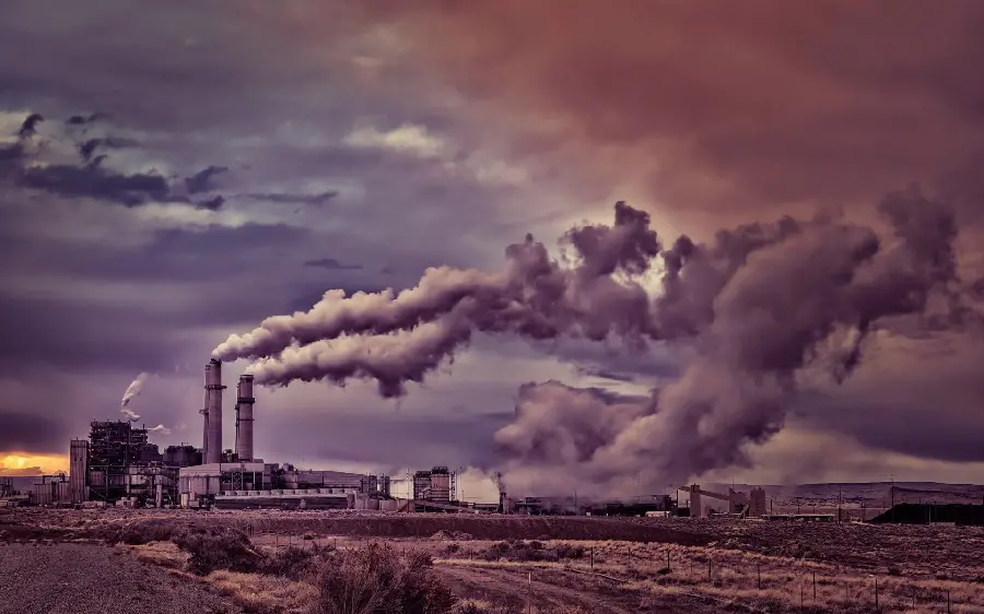 The latest picture of pollution produced by factories for Instagram 