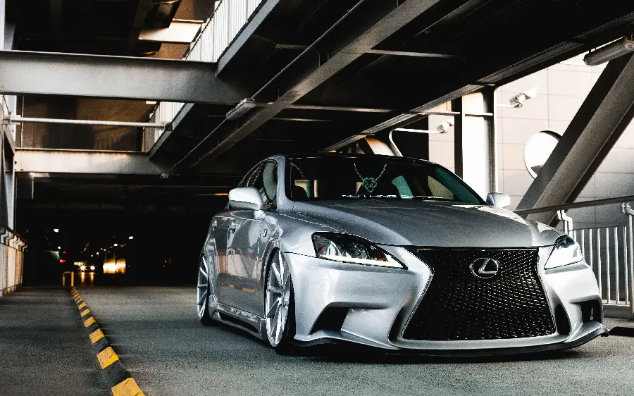 Lexus IS computer wallpaper