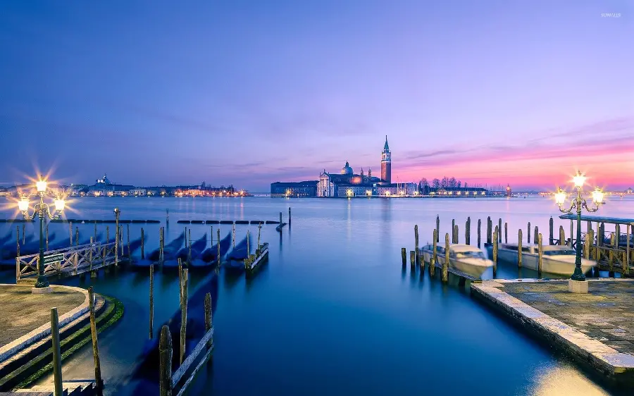Amazing background of the sea and boats on it in Italy