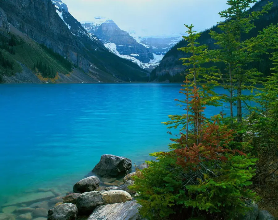 Free download of images of the most beautiful lakes around Vancouver