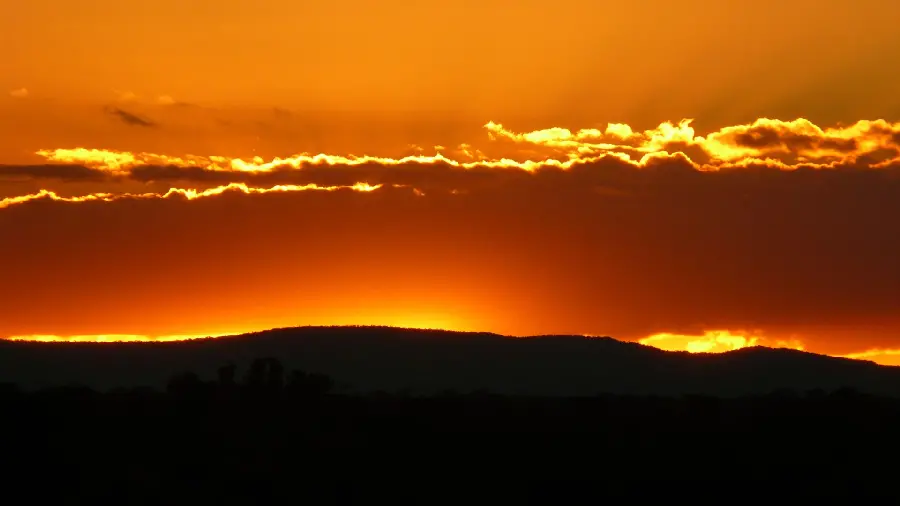 Full HD Computer Background of Orange Sunset