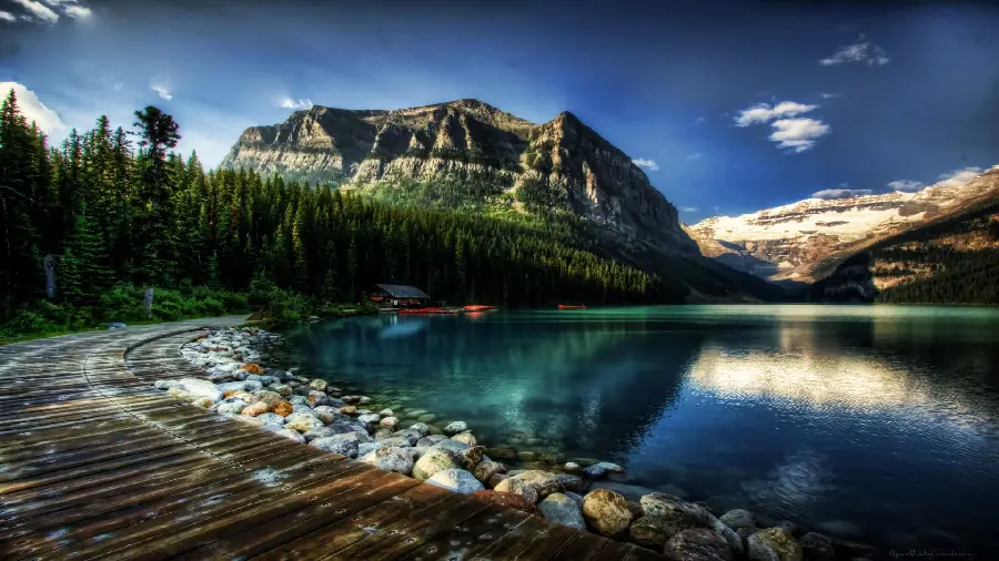 Photo of tourist attractions of Canada