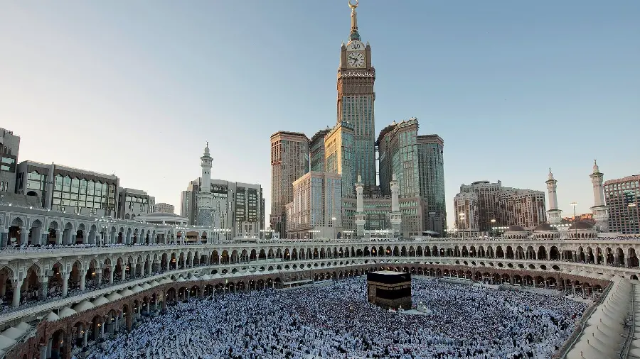 A masterpiece image of the Kaaba suitable for a carpet with special quality
