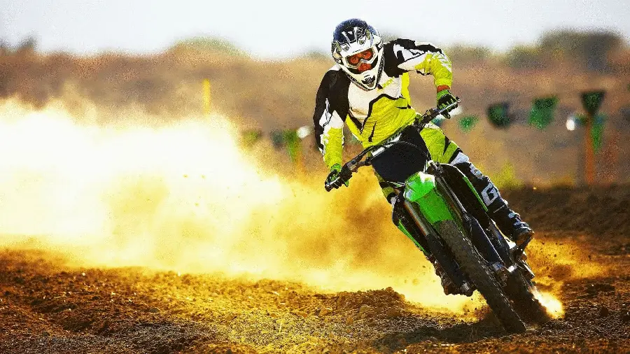 Snapshot of a Motor Trail