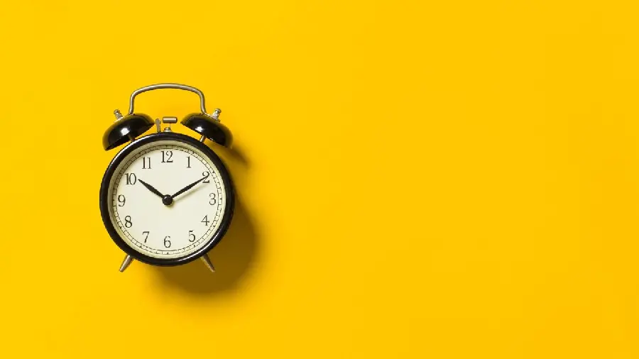 The Latest Special Alarm Clock Wallpaper with Yellow Theme