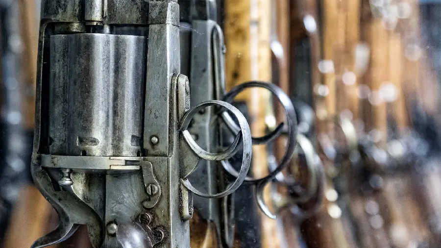 Download Unique Background of Weapons for Desktop