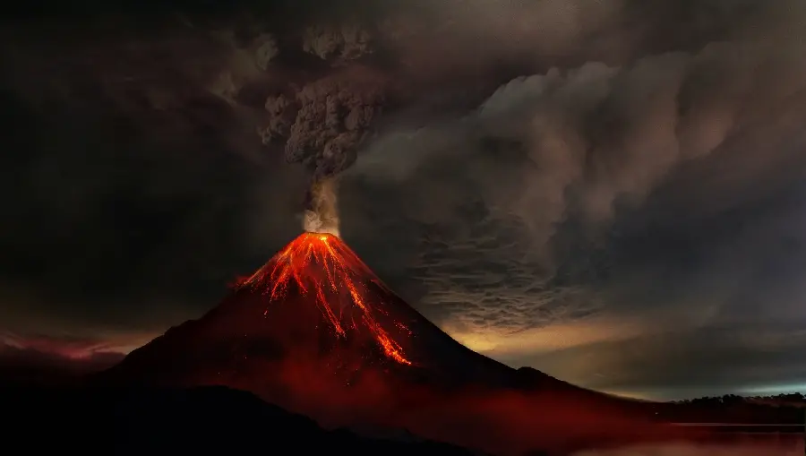 Amazing volcano eruption wallpaper for computer