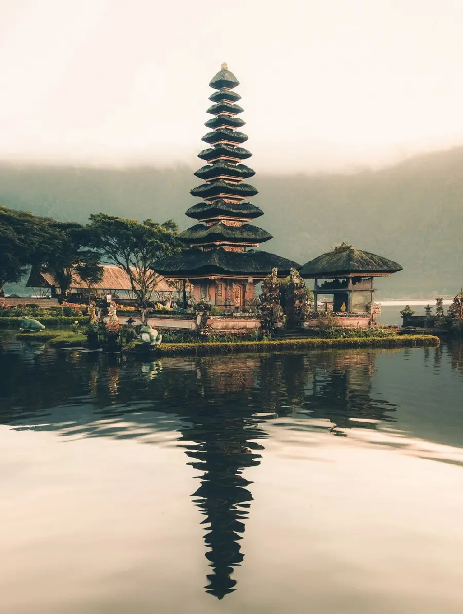 Interesting photo of a temple in Bali, Indonesia in 4k quality