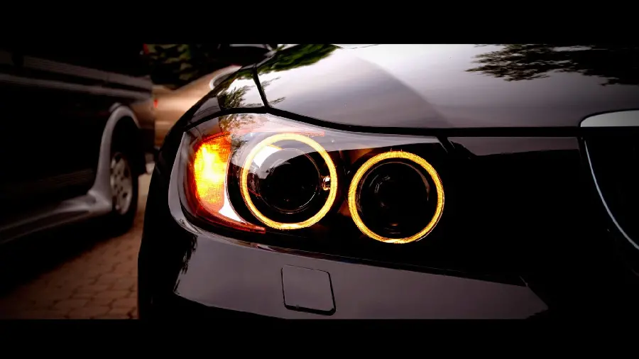 Cool photo of BMW headlights