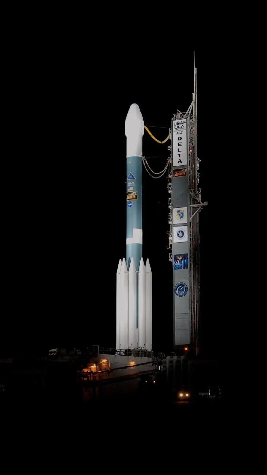 Amazing wallpaper of a space rocket suitable for your phone