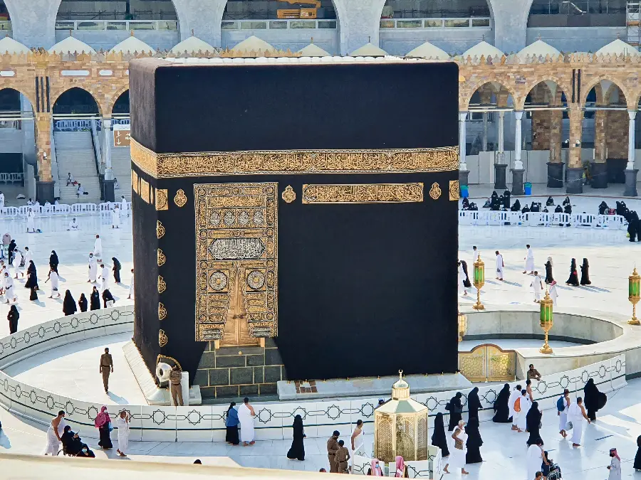 High-resolution close-up photo of the Kaaba with the famous black cloth