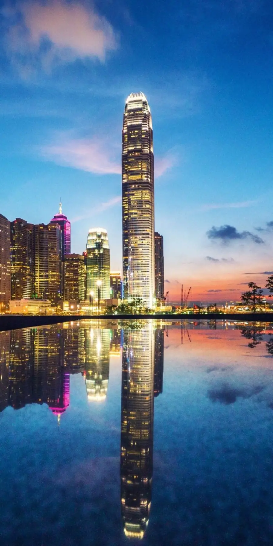 City Background and City Background and City Wallpaper at Night for Mobile Phone