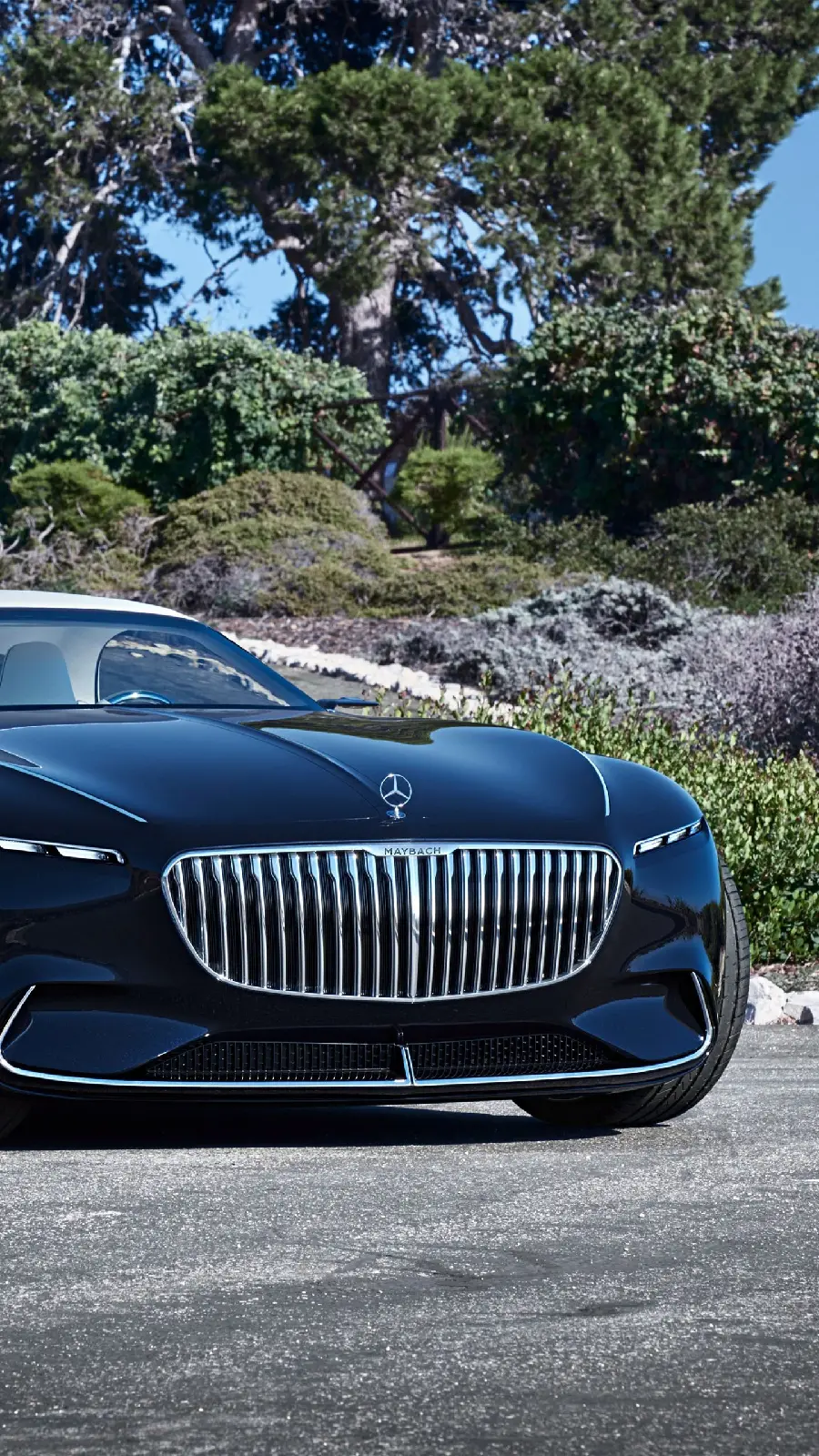 Mercedes Benz Maybach Photo Suitable for Profile