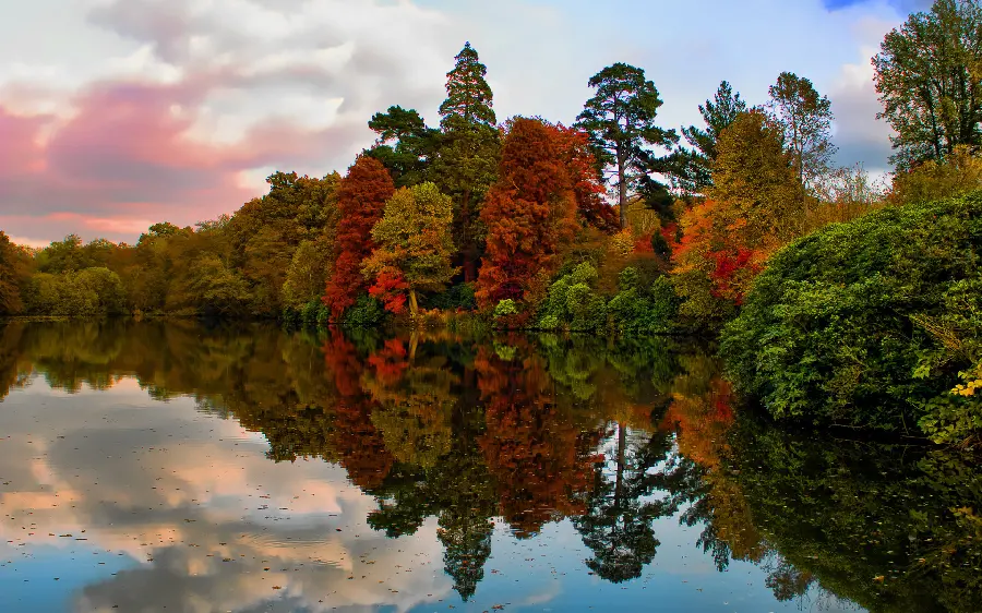 Autumn masterpiece nature image of the lakeside for printing