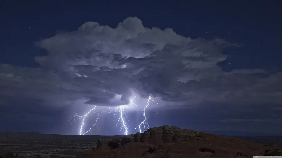 Beautiful picture of lightning with sad cloud in the sky in high quality 
