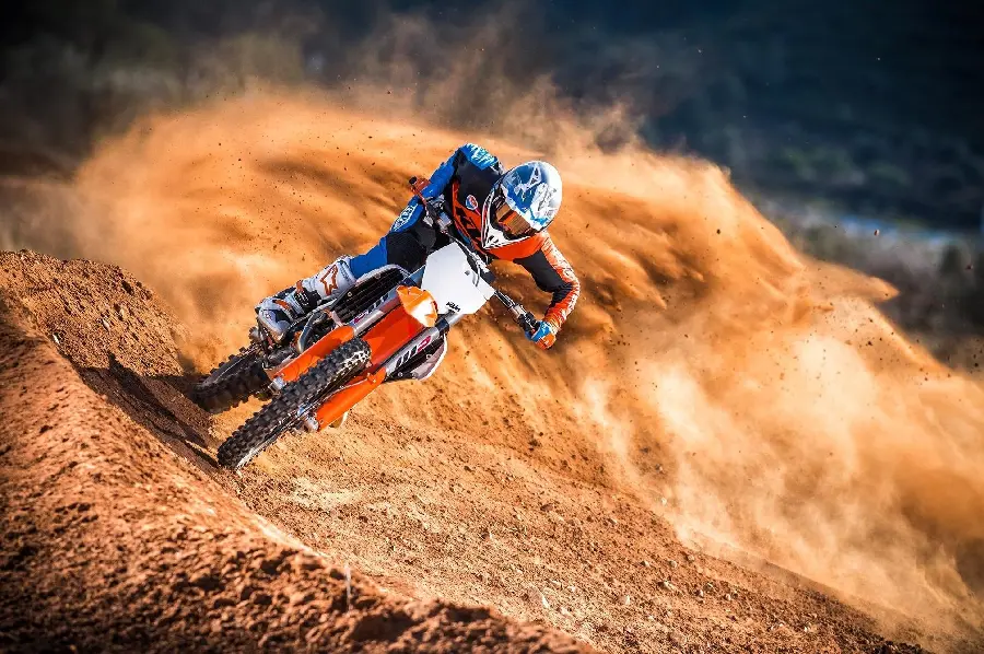 Motorcycle Photo of Trail in Sand 4K
