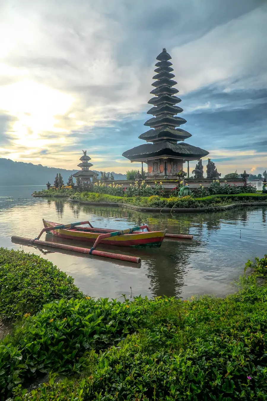 The most beautiful phone wallpaper of Bali's tourist attractions