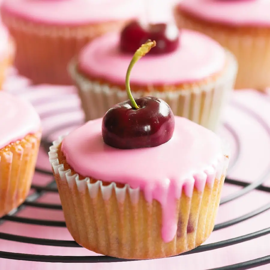 Most viewed cherry cupcake wallpaper for iPhone