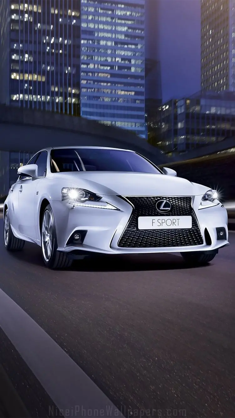 2022 Lexus IS Photo