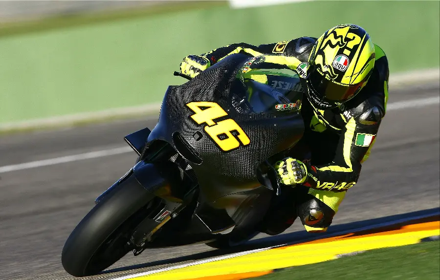 Cool wallpaper suitable for a racing motorcycle wallpaper